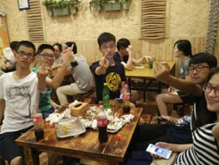 绿春烧烤加盟,学烧烤技术,开烧烤店多少钱疯狂烤翅加盟